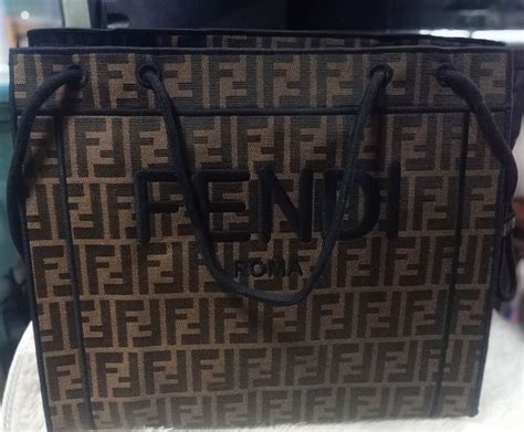 กระเป๋า fendi แท้|fendi official website.